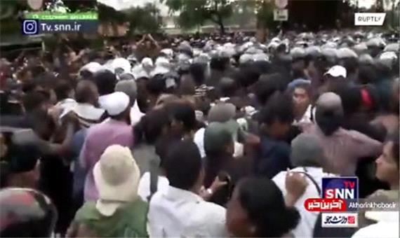 ادامه اعتراضات در سریلانکا به افزایش مالیات‌ها و تورم