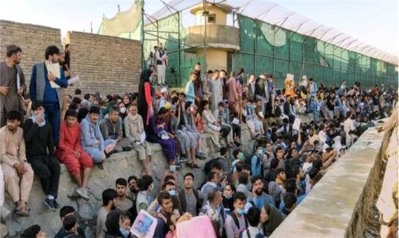 ناتو: طالبان تدابیر امنیتی در فرودگاه کابل را تشدید می‌کند
