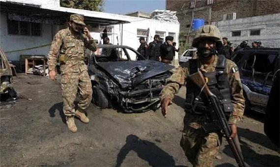 انفجار در پاکستان؛ یک پلیس کشته و 17 تَن زخمی شدند