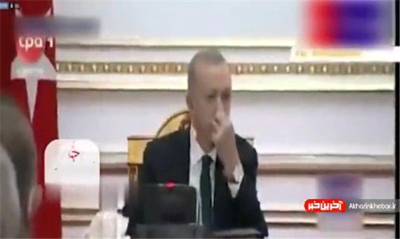 چرت زدن اردوغان در نشست خبری با رئیس جمهور آنگولا