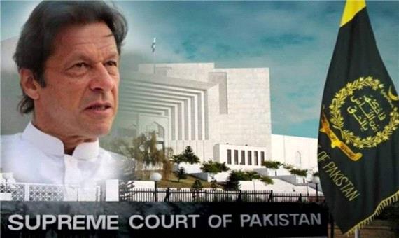 قاضی القضات پاکستان عمران‌خان را احضار کرد