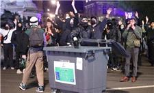 آشوب در پاریس؛ اعتراض فرانسوی‌ها به پیروزی مکرون