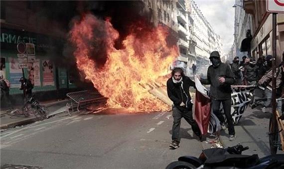 تظاهرات روز کارگر در پاریس به خشونت کشیده شد