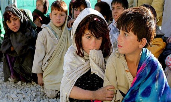 یک سازمان غیرانتفاعی: 10 میلیون کودک در افغانستان با گرسنگی دست و پنجه نرم می‌کنند؛ برای زنده ماندن نیازمند کمک‌های فوری هستند