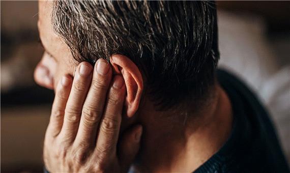 آیا نورالینک ایلان ماسک واقعاً می‌تواند وزوز گوش را درمان کند؟