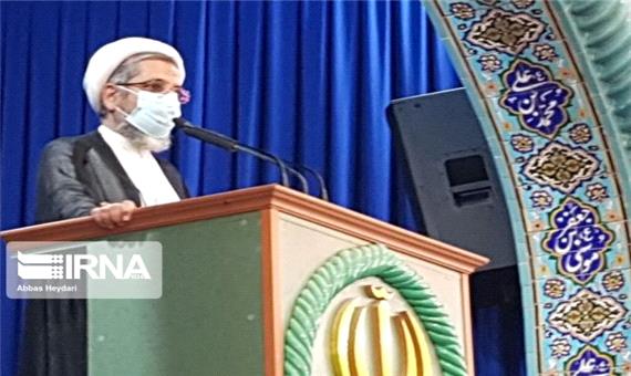 امام جمعه موقت بوشهر:مسئولان مردم را نسبت به ضرورت جراحی اقتصادی توجیه کنند