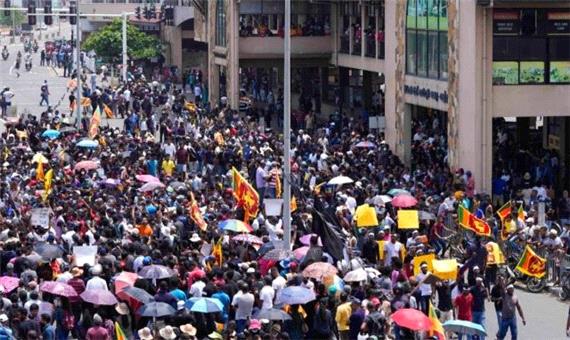 رییس جمهوری سریلانکا فرار کرد