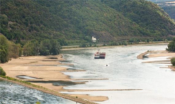 ضربه تازه به اروپا با کاهش سطح رودخانه "راین"