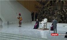 یک گارد سوئیسی واتیکان در حضور پاپ غش کرد