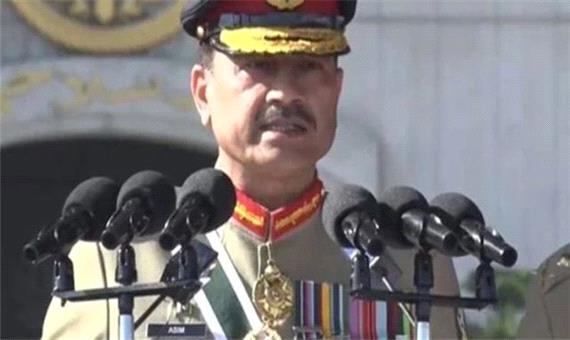 فرمانده ارتش پاکستان: عبور از چالش‌های اقتصادی و تروریسم نیازمند اجماع ملی است