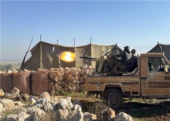 نبرد سنگین نیروهای جولانی و قسد در حومه الرقه