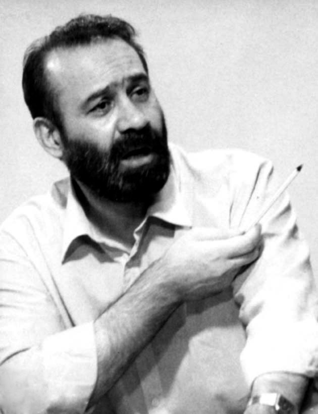 چهره دوگانه قطب‌زاده