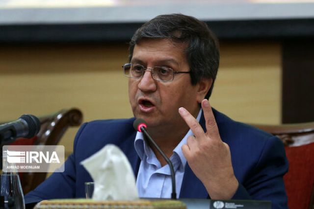 واکنش تند خبرگزاری دولت به انتقادهای آماری همتی / او از «بانیان غارت مردم» است