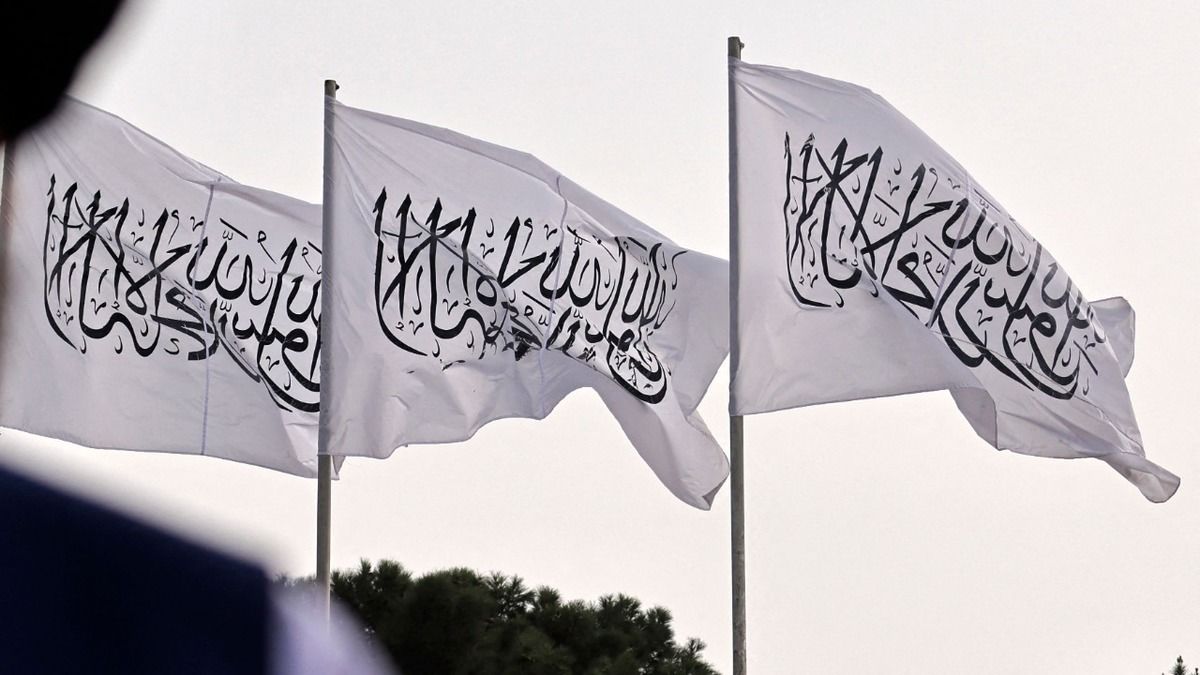 واکنش طالبان به تهدید ترامپ؛ معامله نمی‌کنیم حتی سر یک وجب از خاکمان
