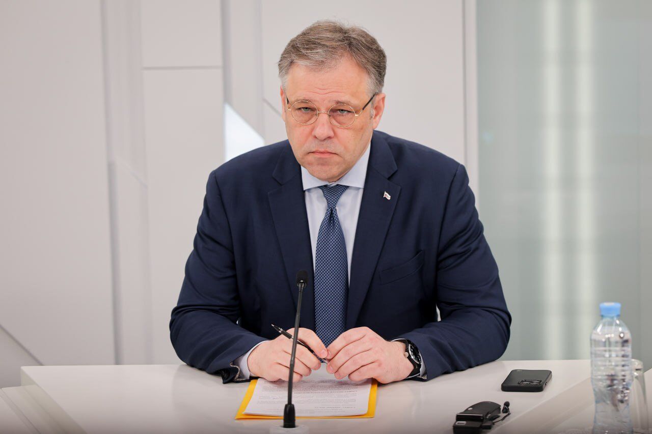 دیپلمات روس: توقف جنگ در اوکراین، پایان زندگی سیاسی زلنسکی است