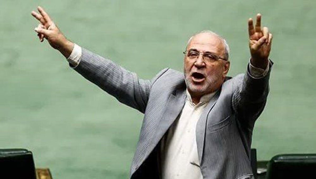 حاجی دلیگانی تهدید کرد: طرح تحقیق و تفحص از بانک مرکزی را اجرا میکنیم