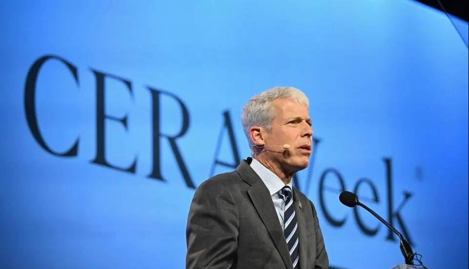 وزیر انرژی آمریکا: قصدی برای انفجار هسته‌ای نداریم