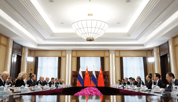 تاکید چین بر تقویت همکاری‌های راهبردی با روسیه