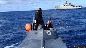 توقیف زیردریایی حامل ۱.۷ تُن مواد مخدر در آب‌های پرتغال