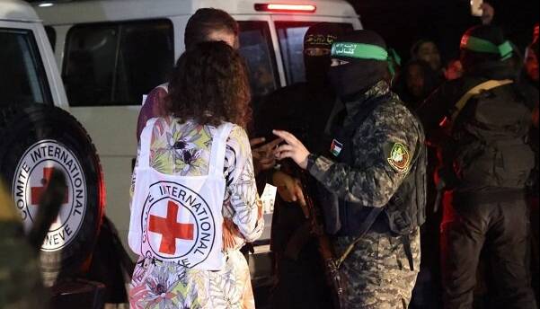 روایت تکان دهنده از شهدای اسیر غزه؛ ۱۵ پیکر دیگر تحویل شد