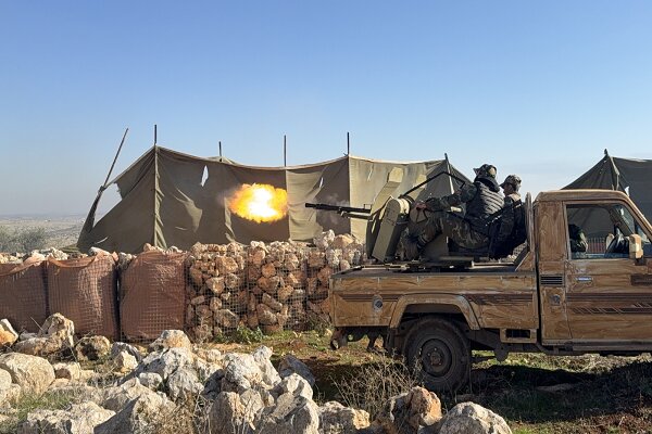 نبرد سنگین نیروهای جولانی و قسد در حومه الرقه