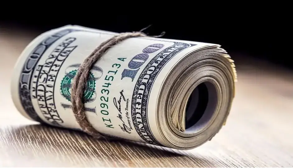 پیش‌بینی قیمت دلارِ فردا «یکشنبه»؛ آیا کانال ۱۱۲ هزار تومان پایدار می‌ماند؟