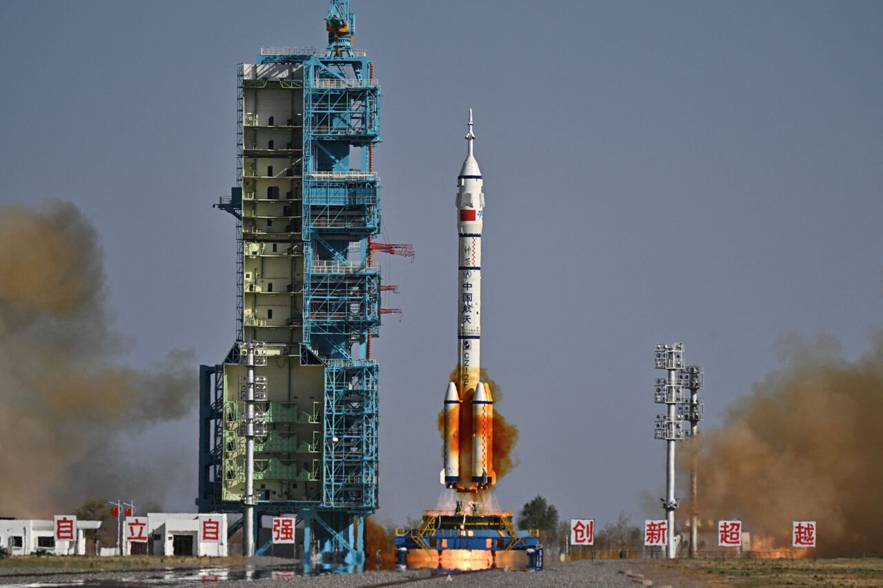 چین سفینه «شینژو-۲۲» را در مدار زمین قرار داد