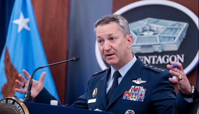 سفر جنجالی مقام ارشد نظامی آمریکا به کارائیب