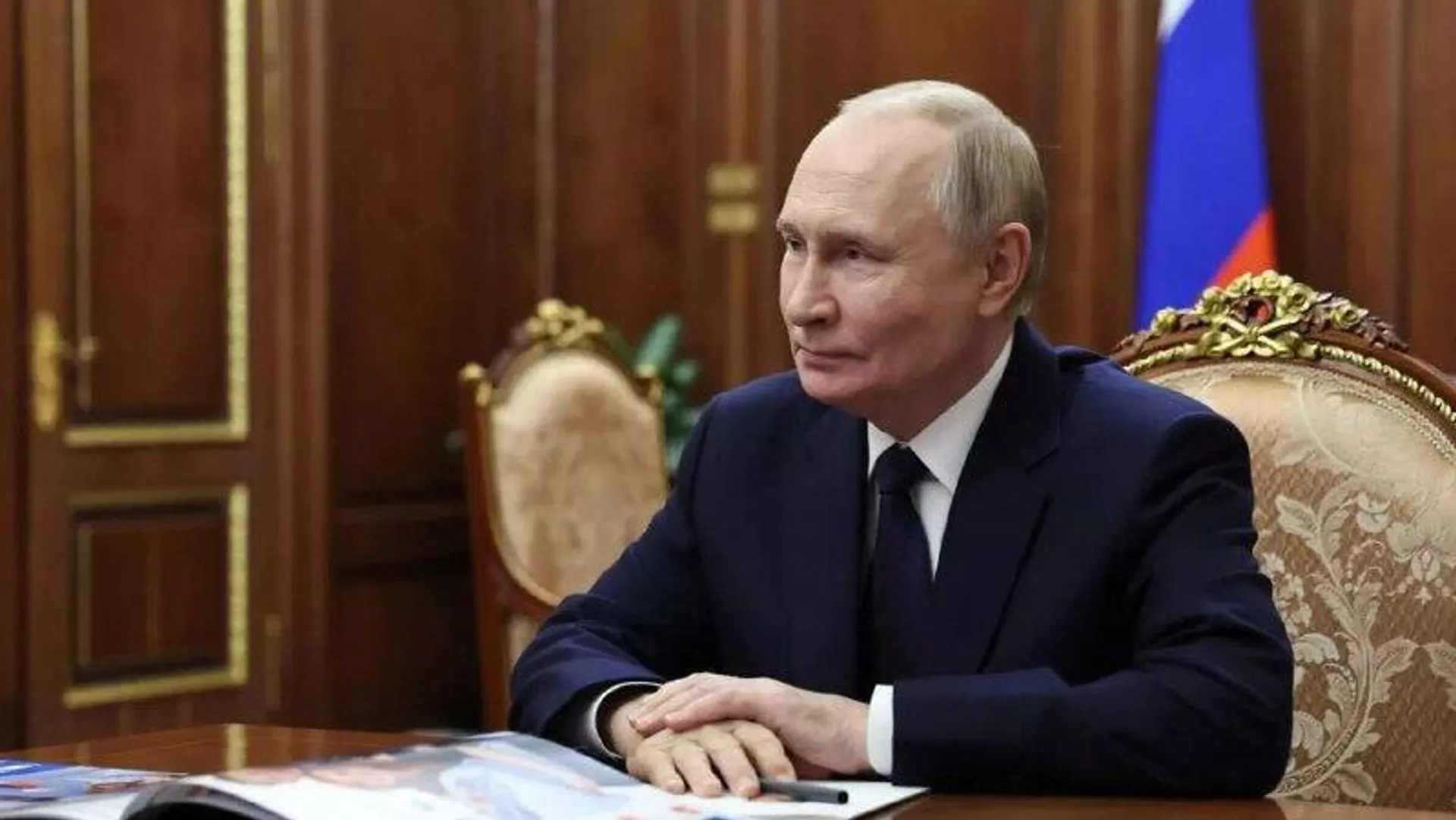 پوتین: کراسنوارمیسک و دیمیتروف کاملاً محاصره شده‌اند