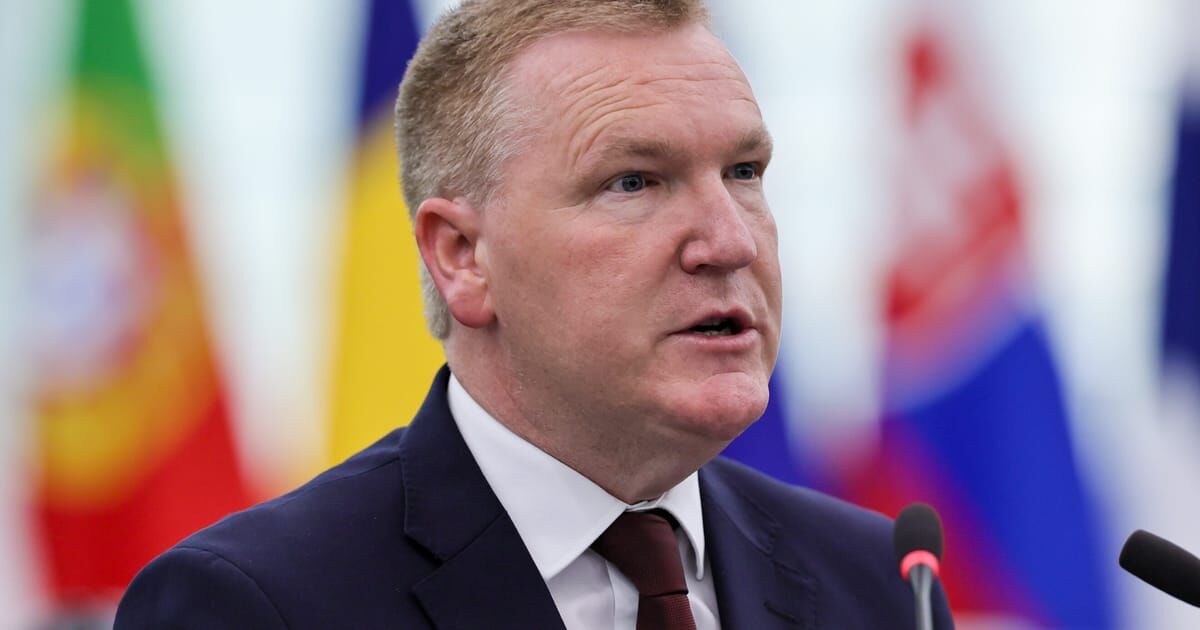 هشدار اتحادیه اروپا به ترامپ؛ نمی‌توانید پوتین را عفو کنید