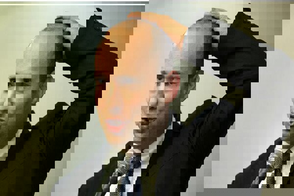 رسانه‌های اسرائیلی «هک تلفن نفتالی بنت» را چگونه روایت کردند؟