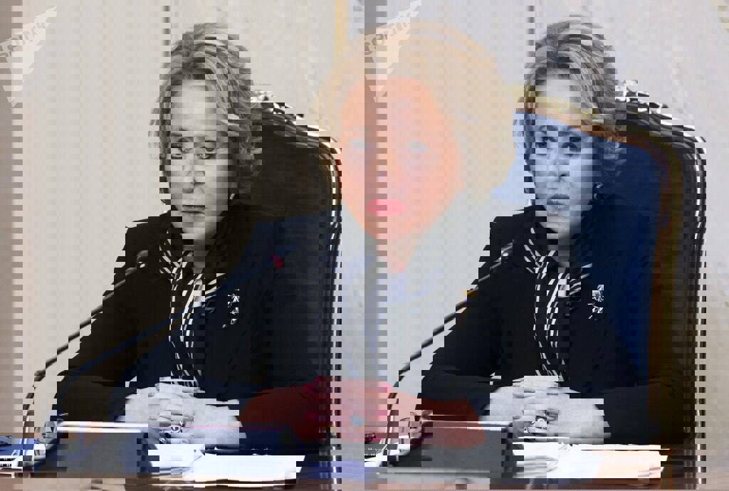 ماتوینکو: «زلنسکی» وقت‌کشی می‌کند تا از توافق صلح جلوگیری کند