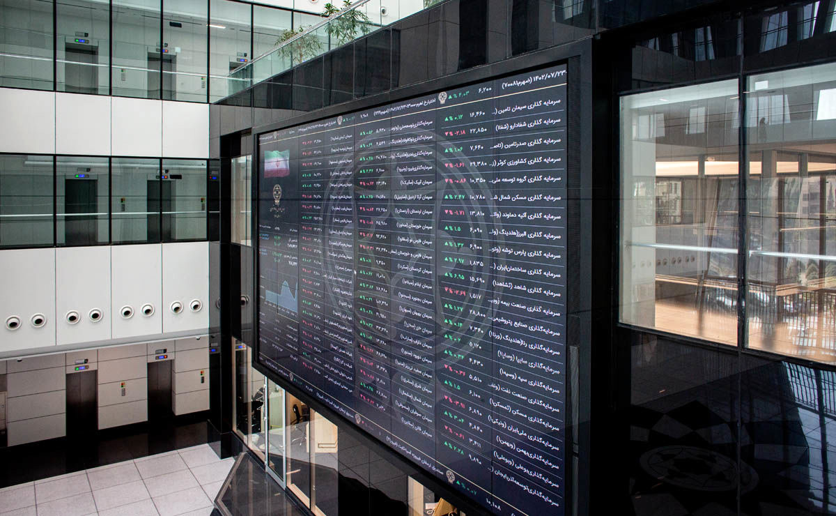 ریزش بیش از ۱۰۰ هزار واحدی شاخص بورس برای چهارمین روز متوالی