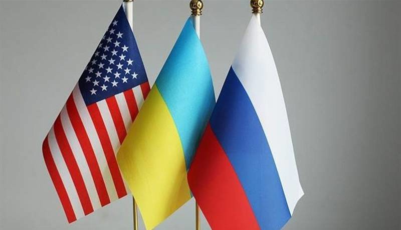 زلنسکی: تیم مذاکره‌کننده امروز عازم امارات می‌شود