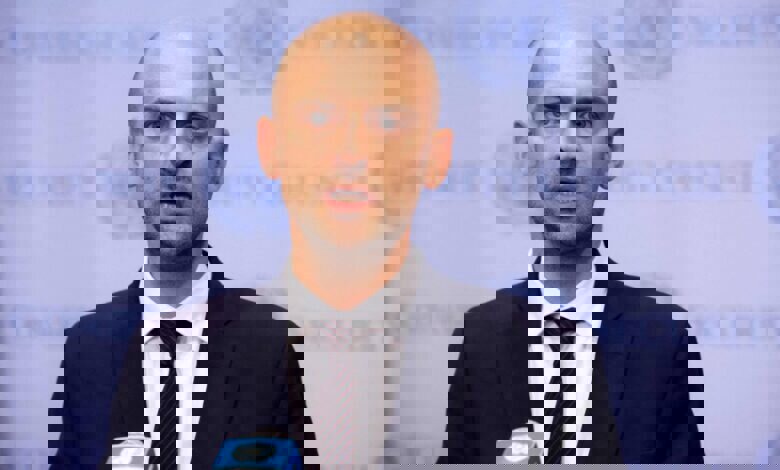 پاریس: استقلال فرانسه و اتحادیه اروپا در معرض خطر است