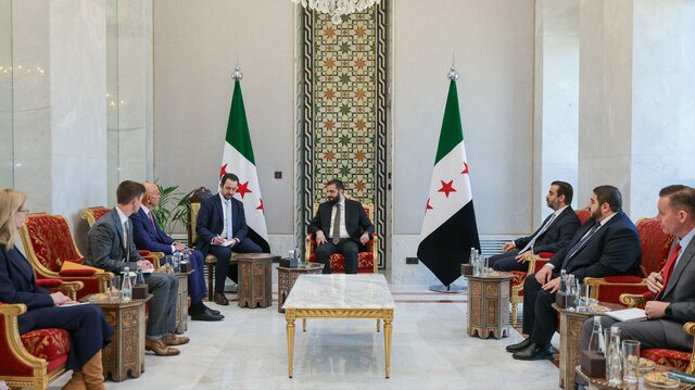 دیدار فرستاده ترامپ با الجولانی در دمشق