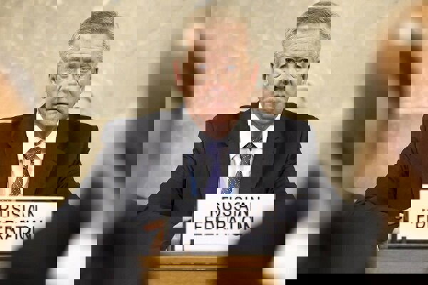 گاتیلوف: مشارکت لندن و پاریس در گفتگوهای تسلیحات هسته‌ای ضروری است