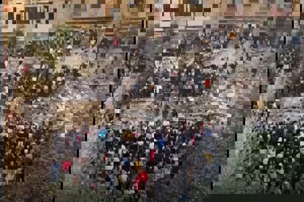 ۵ کشته و ۴ زخمی در حادثه فروریختن ساختمانی در طرابلس لبنان+ فیلم