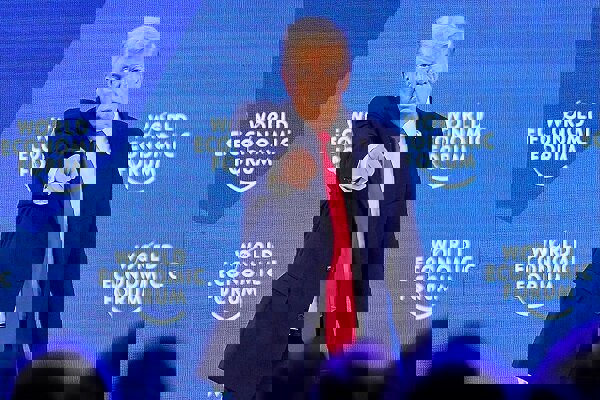 خشم ترامپ از تصمیم کانادا برای امضای قرارداد تجاری با چین