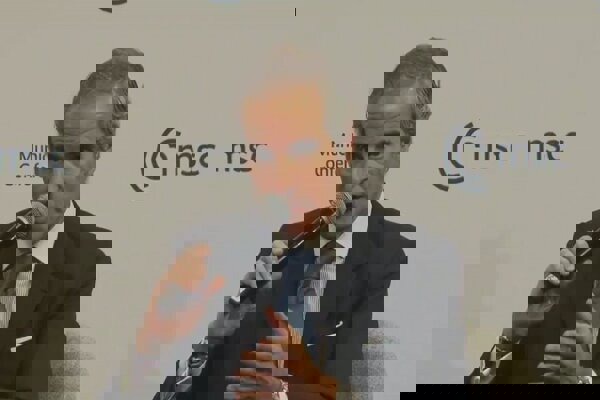 گروسی: برنامه هسته‌ای صلح‌آمیز حق ایران است