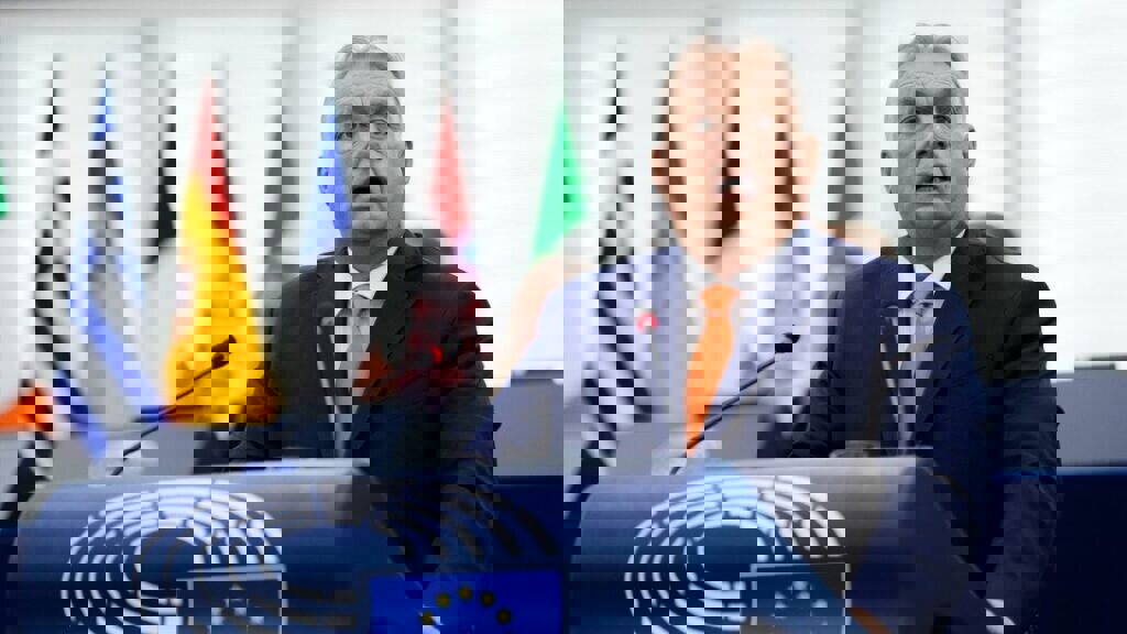 اوربان: ممکن است با اسلواکی در قطع برق اوکراین همراه شویم