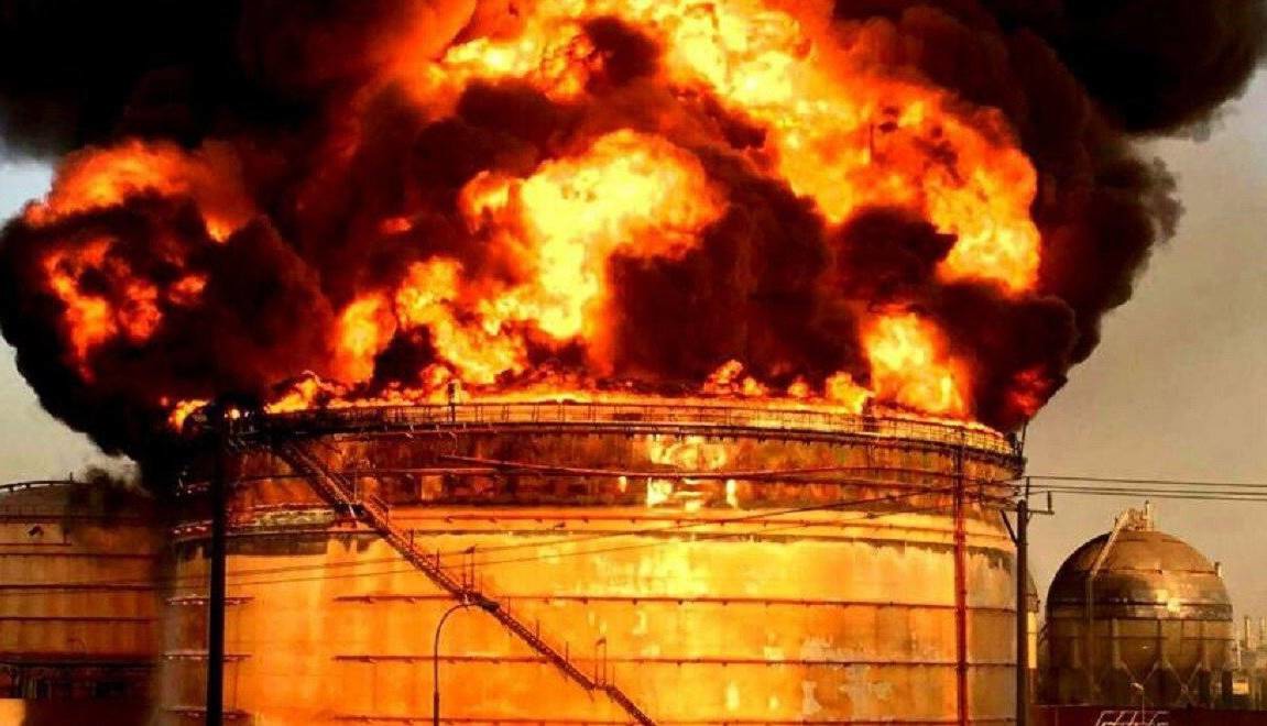 آتش‌سوزی گسترده در تأسیسات نفتی روسیه