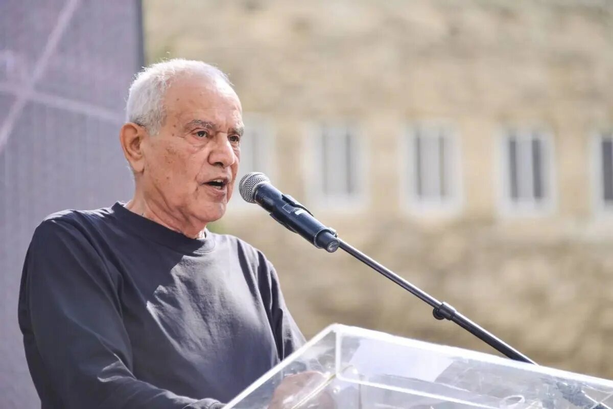 دان حالوتس نظامیان صهیونیست در لبنان را به «اردک» بی دفاع تشبیه کرد