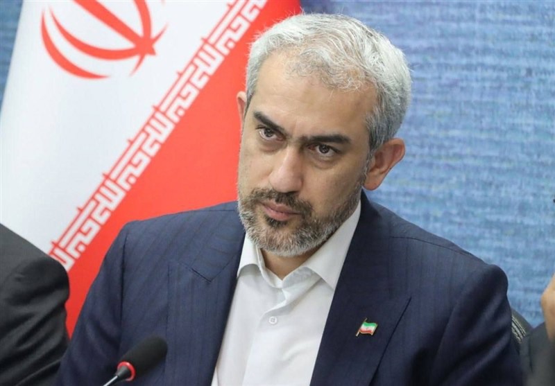 وزیر اقتصاد: نرخ سود بانکی باید اصلاح شود