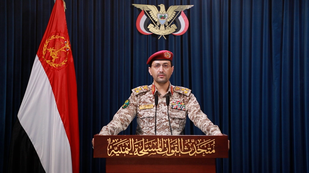 یحیی سریع: مرکز تجمع دشمن را هدف قرار دادیم؛ معادله جدید یمنی‌ها