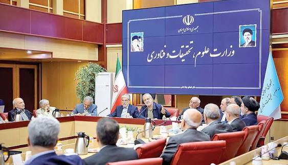 سرمقاله اعتماد/ احکام انضباطی دانشجویان؛ از انسجام‌ تا التهاب
