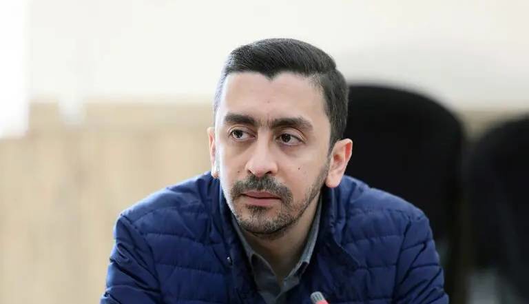 مدیر وبسایت اصلاح‌طلب: اگر توافق نکنید، اغتشاش می‌شود!