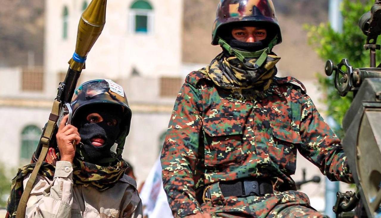 تسلط ارتش یمن بر ارتفاعات مشرف بر تنگه باب‌المندب