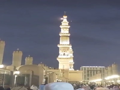 لحظه رهگیری موشک بالستیک حوثی‌ها توسط سامانه پاتریوت بر فراز مکه