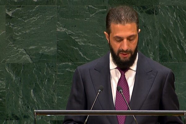 الجولانی: اسرائیل ۵۰۰ حمله هوایی و توپخانه‌ای به سوریه انجام داده است